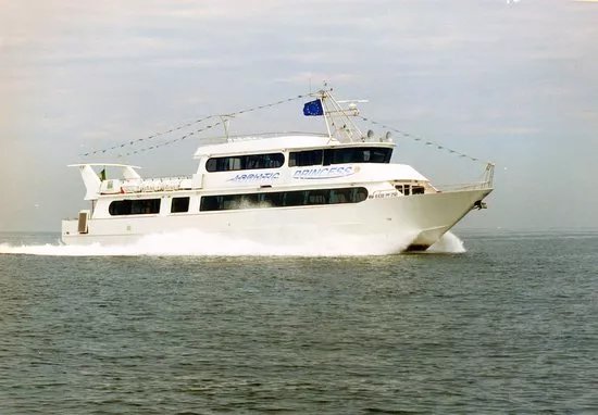 Motonave Adriatic Princess III