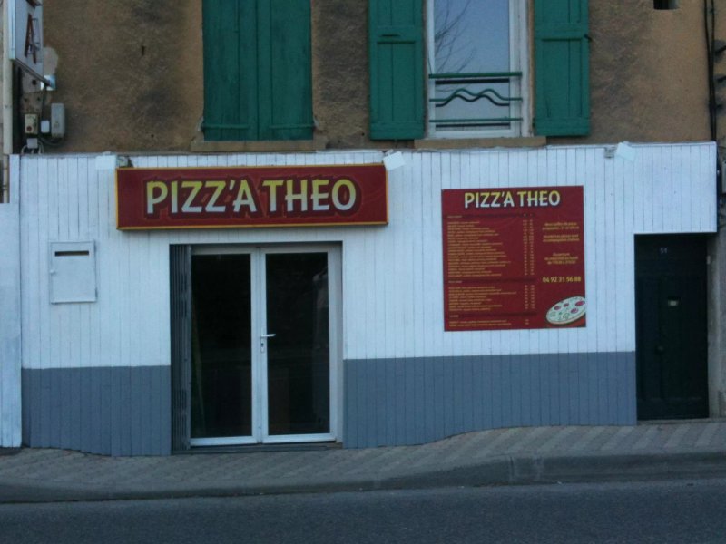 Pizz' a Theo