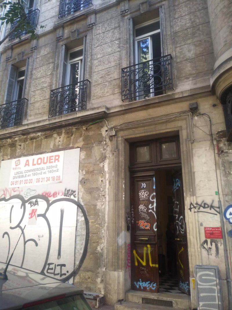Appartement Design Meuble Marseille Centre Lonchamp