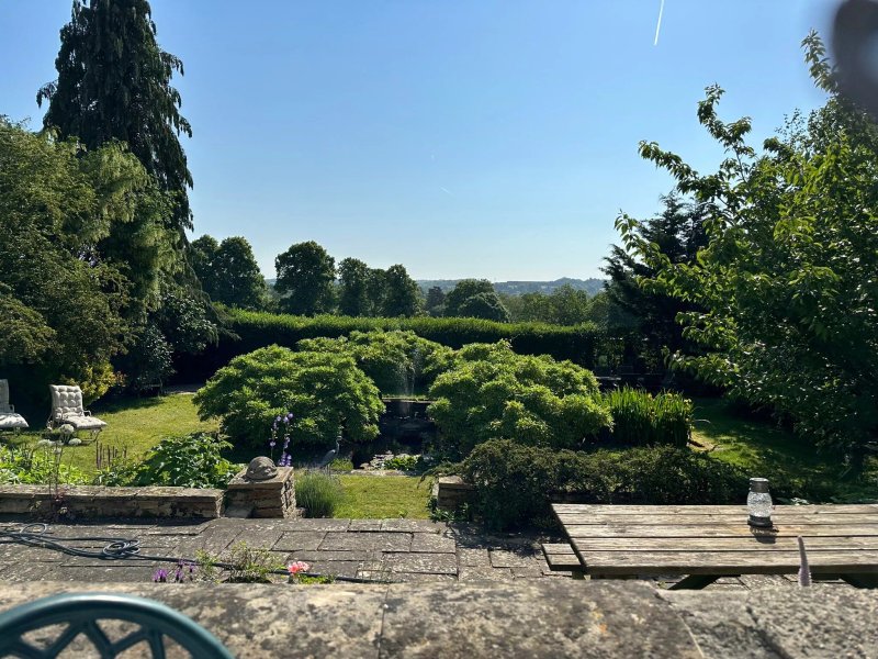Traditional 18th Century Farmhouse in Streatley