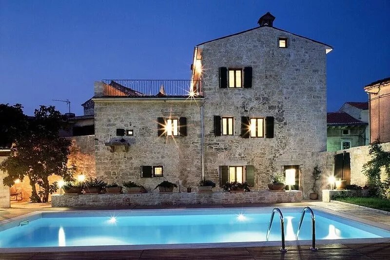 Luxurious villa located in the Renaissance town Svetvincenat