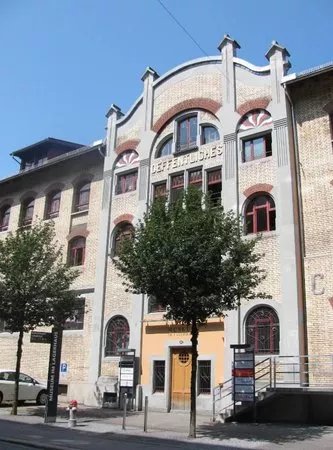 Open Art Museum