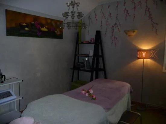 Institut de Beaute Eyes and Care