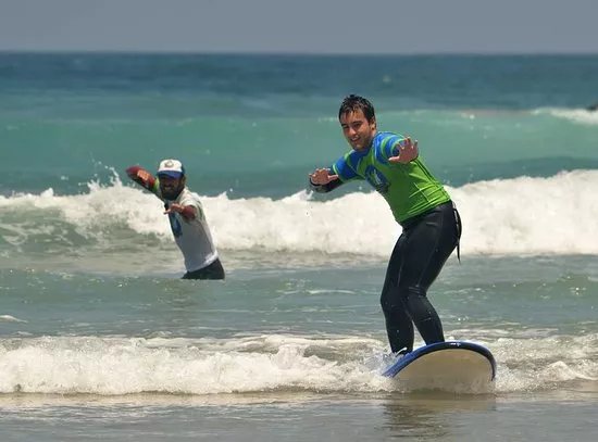 Yokomosurf school
