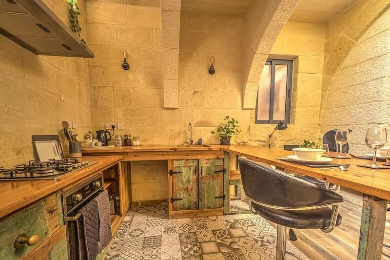 Stunning 1 bed Gozo farmhouse condo. Rare find!