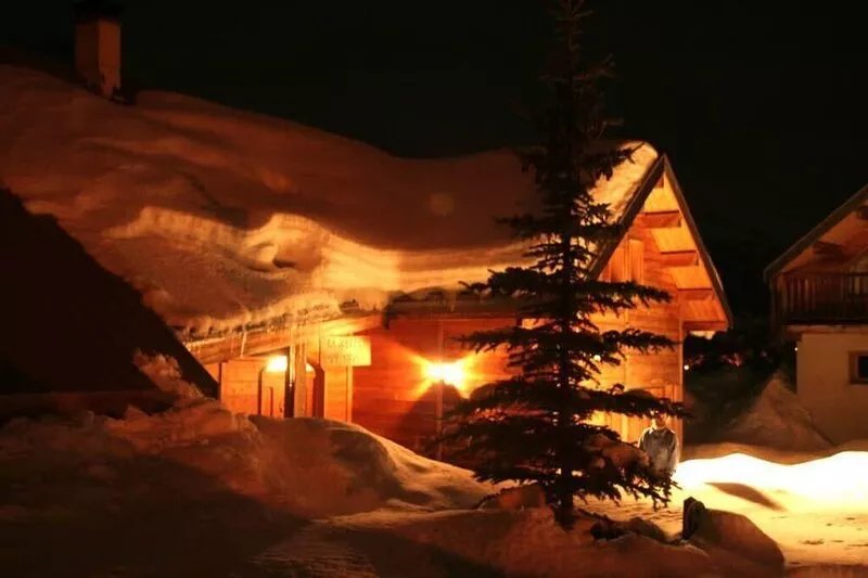 Le Troll  Hameau des Chazals Nevache Hautes Alpes