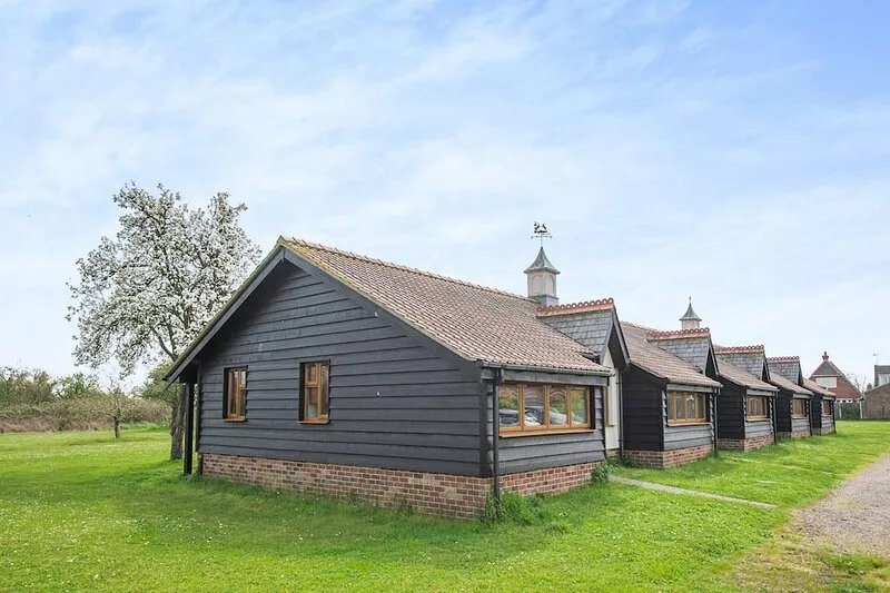 2 bedroom accommodation in St Osyth