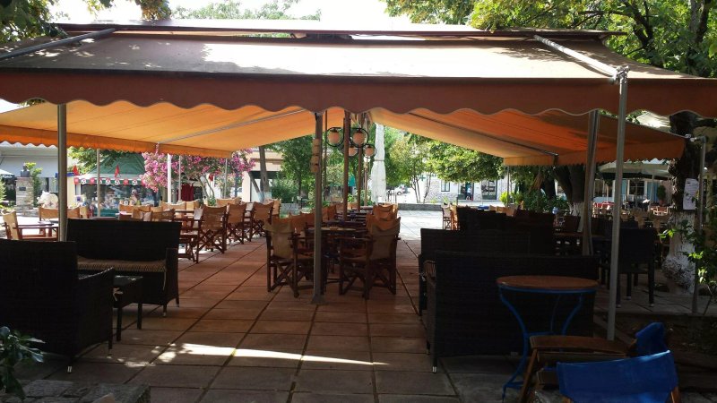 Kafe Manika