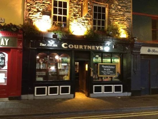 Courtney's Bar