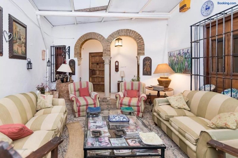 Juderia Suites