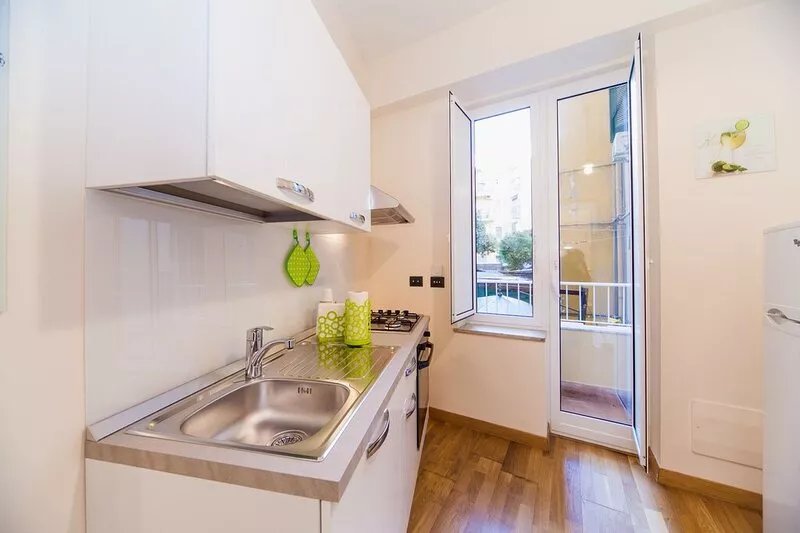 SPECIAL OFFER! New, central and near metro "PIAZZA VANVITELLI" and funiculars