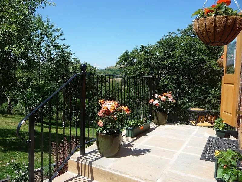 Secluded Detached Stable / Barn Conversion On The Border Of Shropshire And