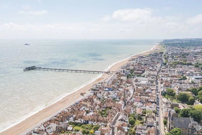 Secluded gem in Deal, just seconds from the sea