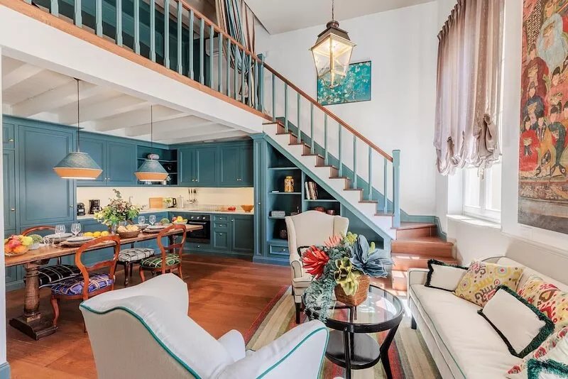 Contemporary 4 bedrooms 4 bathrooms Apartment