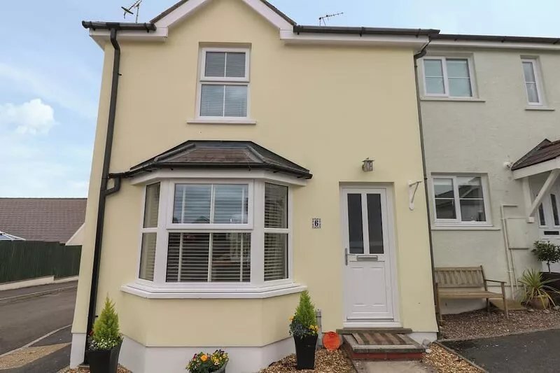 SANDYHILL HOUSE, family friendly, with a garden in Saundersfoot