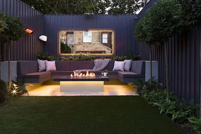 Stunning 5 bed home with beautiful landscaped garden, office and EV charger.