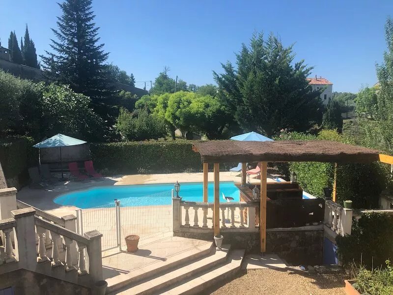 Villa with private pool and grounds on edge of beautiful Provencal village