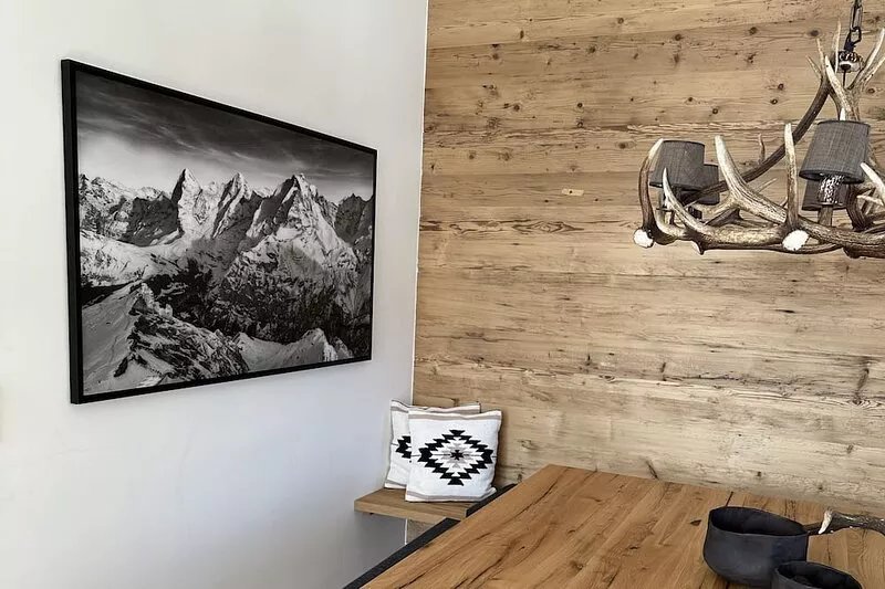 Newly renovated luxury chalet with panoramic views in Mürren