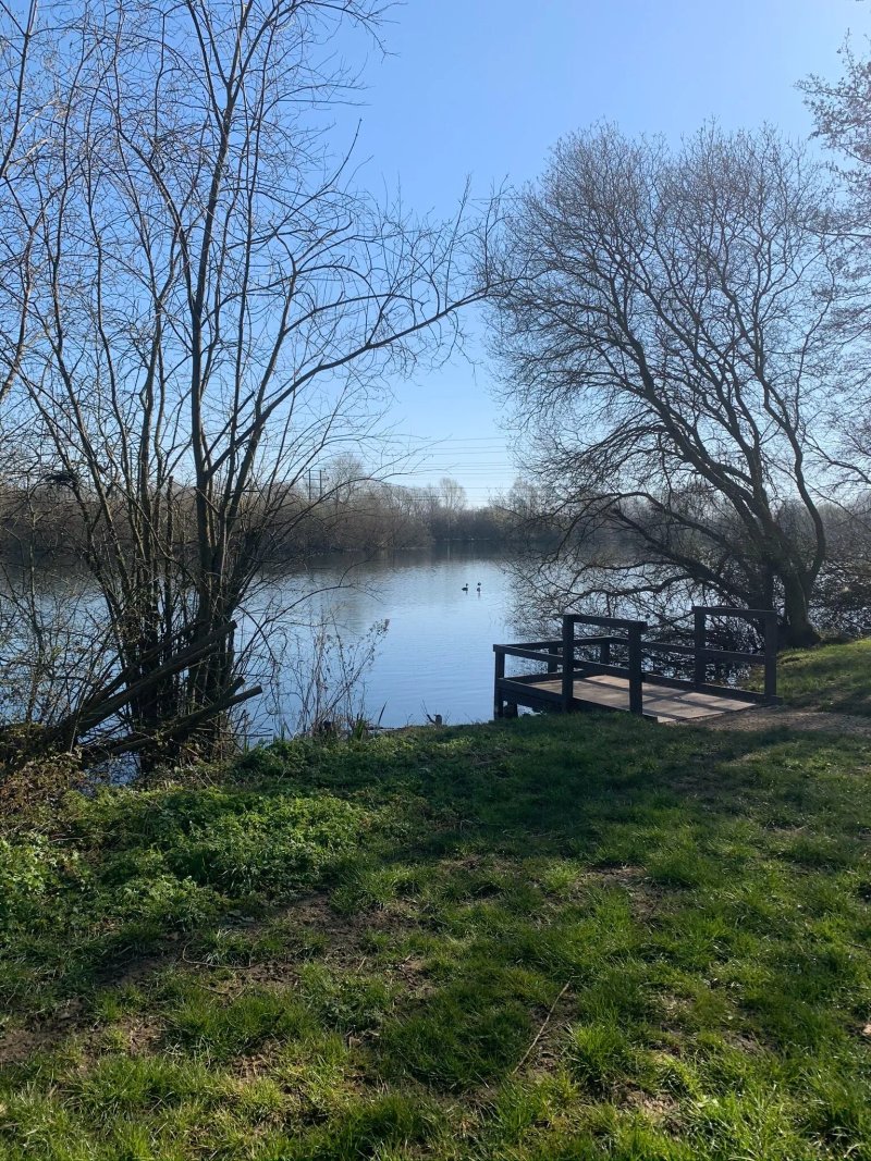 Ducklington Lake