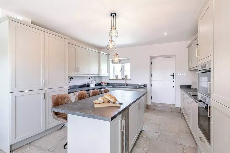 Clearview is a fantastic example of a boutique-style holiday home in the Peak