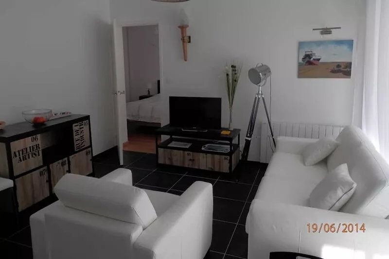 PLEASANT NEW T2 APARTMENT (3-4 P.) Wireless