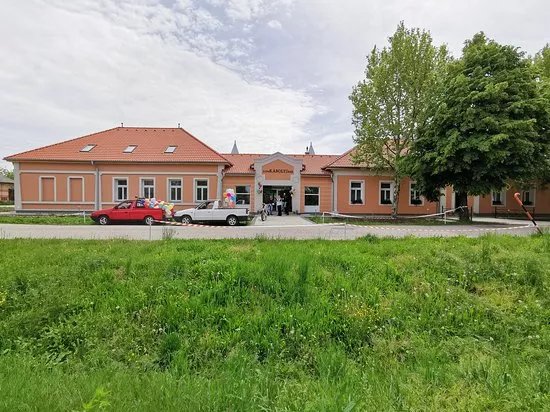 Kis Technikai Muzeum Szimo - Male Technicke Muzeum Zemne