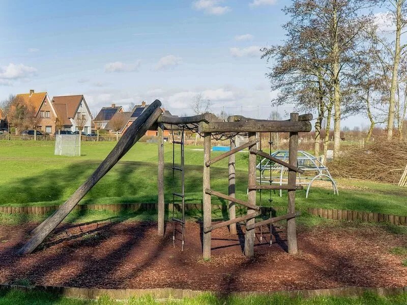 Inviting Holiday Home in Heuvelland with Garden