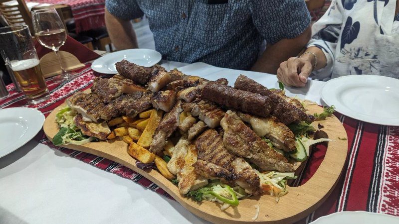 La Maya Romanian Restaurant