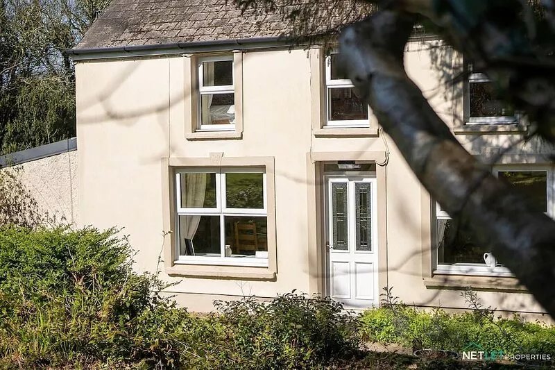 Stone Hall Mill Cottage is a secluded, comfortable, rural retreat.