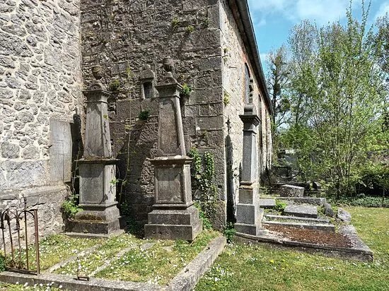 Eglise Fortifiee De Feron