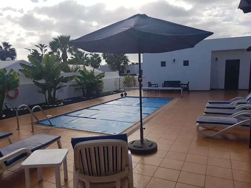 VILLA  SANTANA a lovely villa, great terrace with heated pool and BBQ area