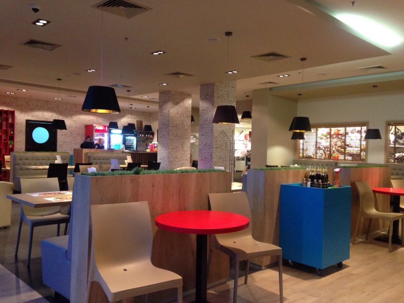 Aiko XXXL restaurant
