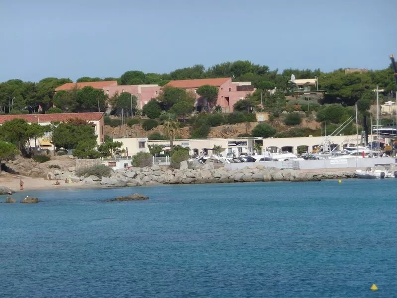 LUMIO SANT AMBROGGIO BUNGALOW 2 ROOMS SEA ... THE FEET IN WATER