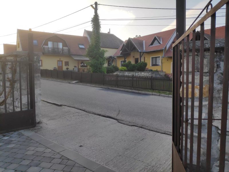 Huber Panzio es Etterem