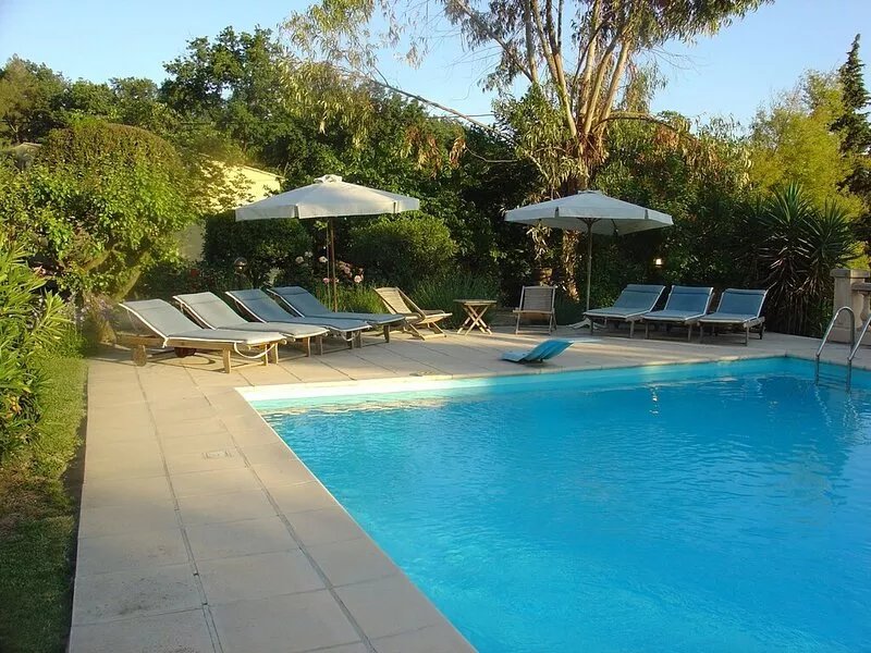 Villa with private pool, situated in historic Vence - Cote D'Azur