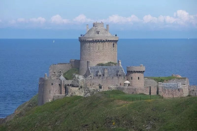 House *** in Mont Saint Michel bay for 2 to 6 people