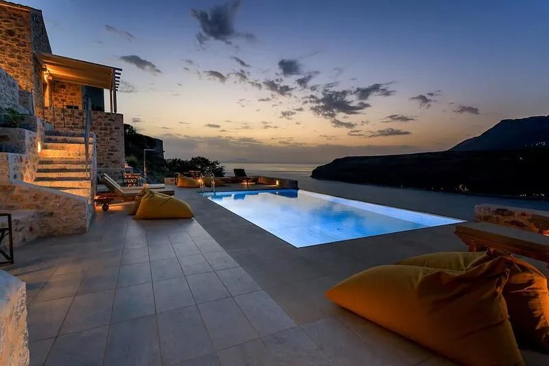 Villa ARIS with shared pool, exposed position over the sea, Peloponnese