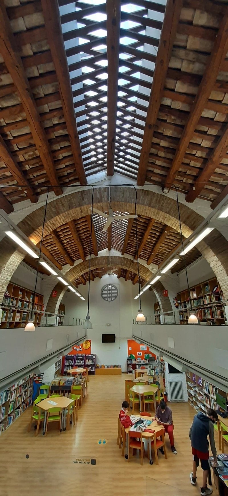 Biblioteca Can Sumarro