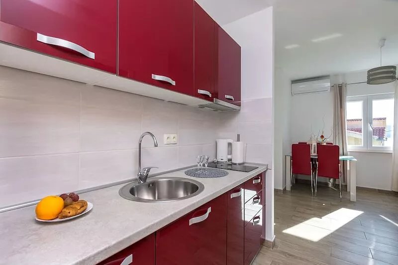 Apartments Lorenzo (26581-A5) - Lokva Rogoznica