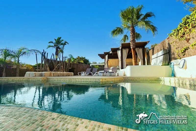 Spectacular Villa Ibizenca with sea views and private heated pool*. All en-suite