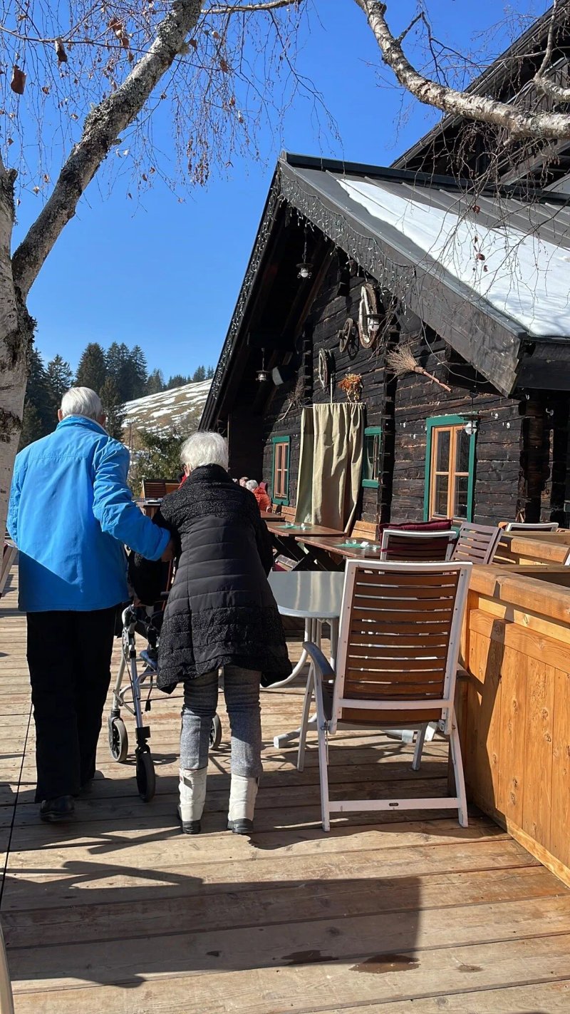 Hecherhütte - Inh Lutz u Jarmila Kirnbauer