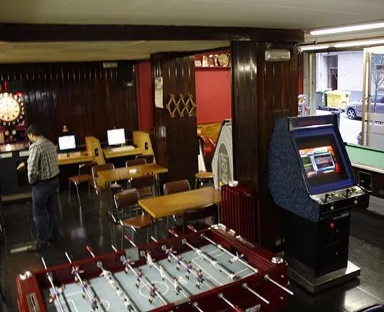 Bar Jocs esportius Sant Julia