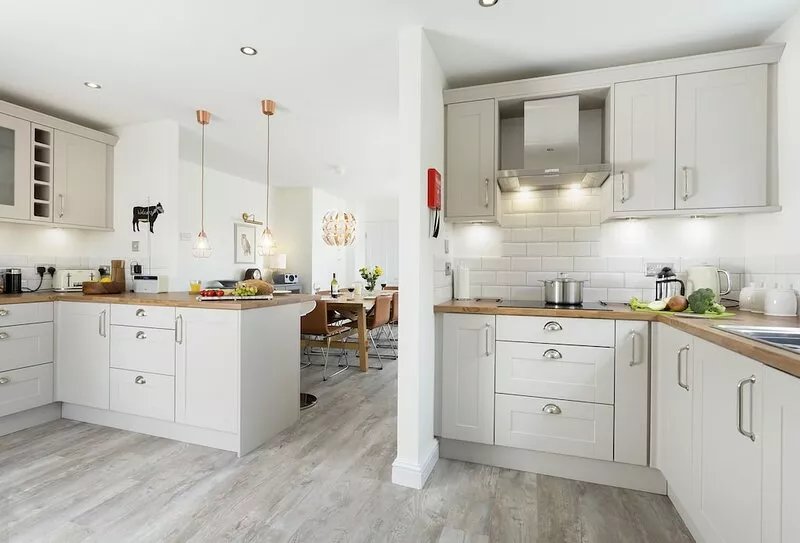 A stylish contemporary home offering spacious accommodation close to Burford.