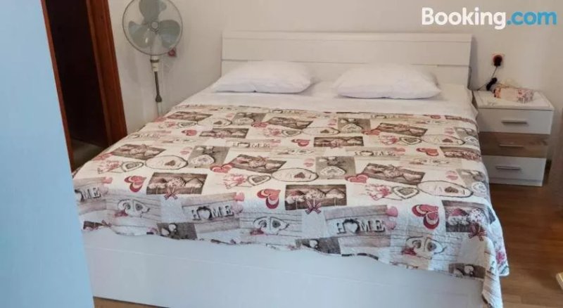 Apartman I Sobe Mate Jareb