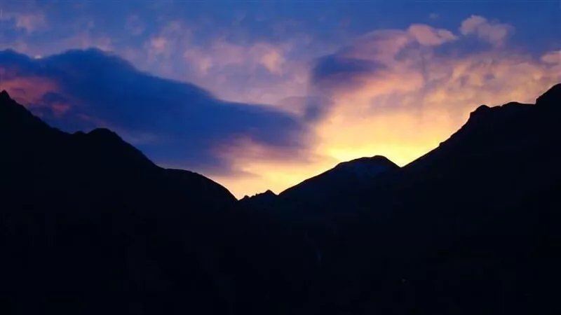 Comfortable wooden chalet in a location with pristine view in the mountains