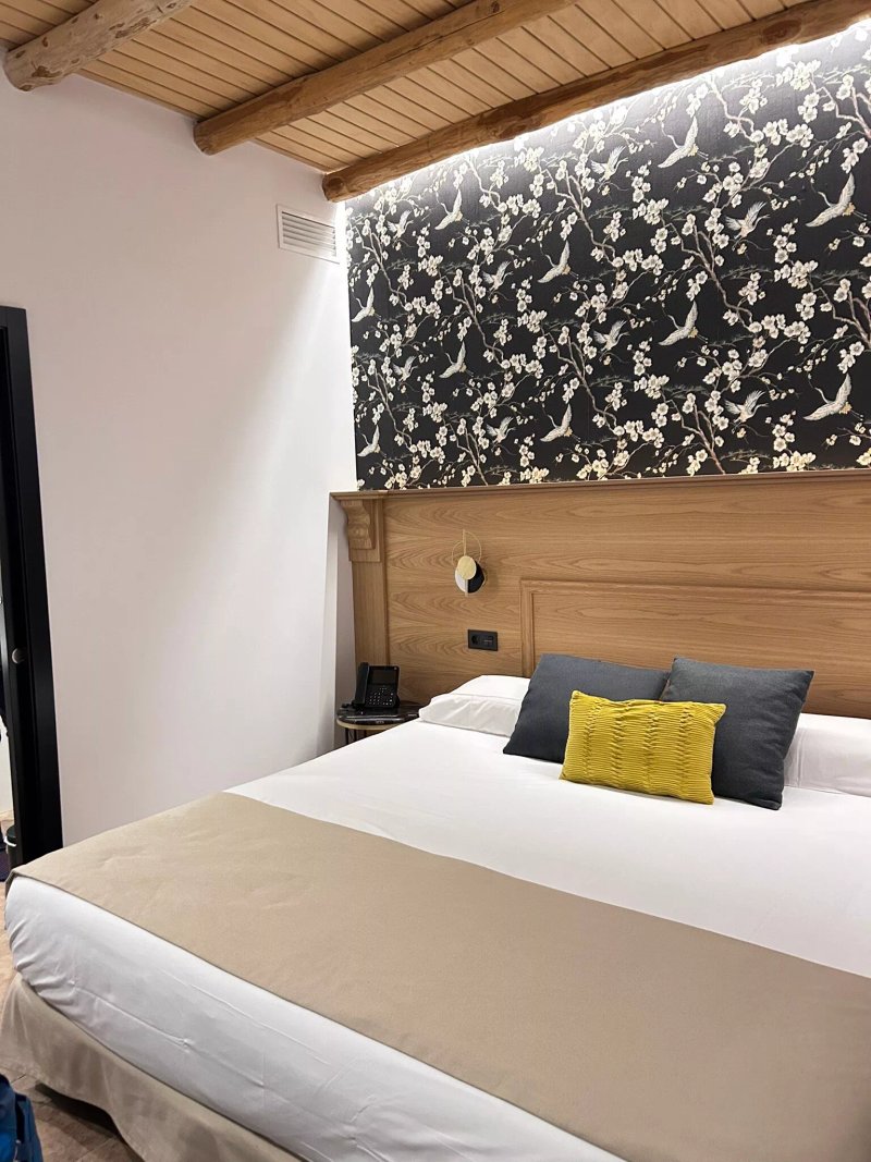 Hostal Santa Habitaciones Aldea del Rocío