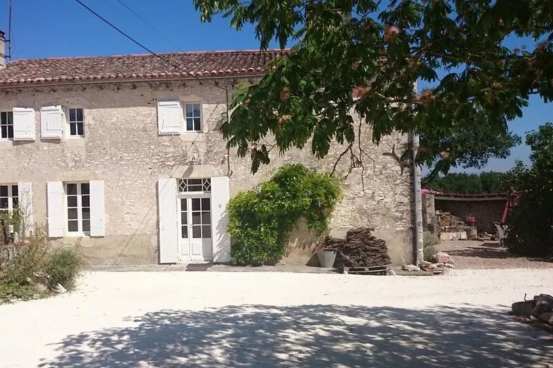 16th Century Farmhouse In rural france surrounded by bordeaux vineyards