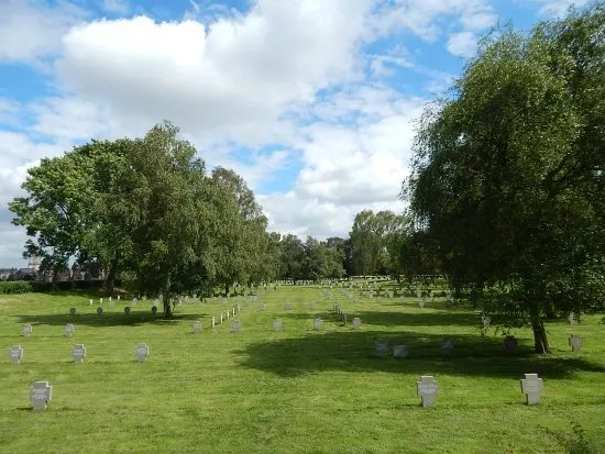 Cimetiere Militaire Allemand de Carvin