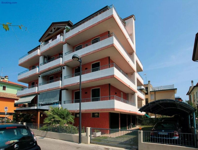 Maestrale Canova Apartments