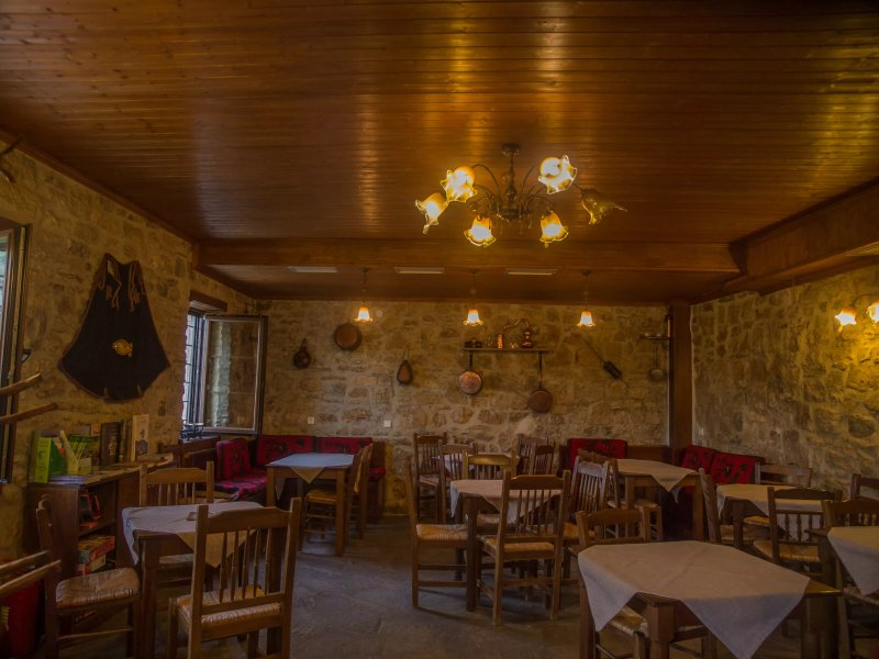 To Mezedopoleio - Kafe Sarika